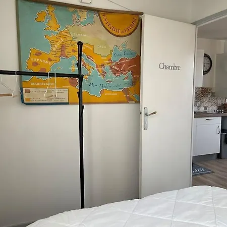 Chez Loulou - - * Ονφλέρ